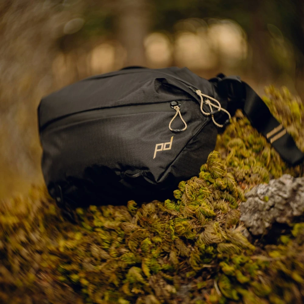 Peak Design Outdoor Sling 7L – torba na ramię i nerka, czarna – Na aparat