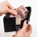 Peak Design Passport Wallet – portfel na paszport z RFID – zdjęcie 6