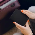 Peak Design Passport Wallet – portfel na paszport z RFID – zdjęcie 10