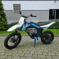 03eba5885ef7fb23d93d1db9da4ed850.jpg