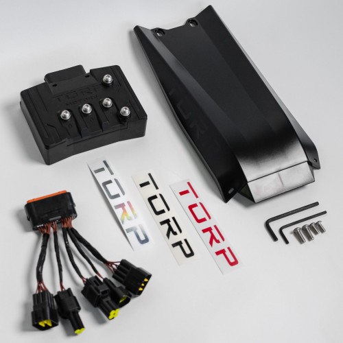 Sterownik TC500 Torp dla Surron Light Bee – kompletny zestaw z kontrolerem, wiązką przewodów, osłoną i akcesoriami.