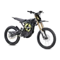 Surron Light Bee X 8 kW – ujęcie skośne