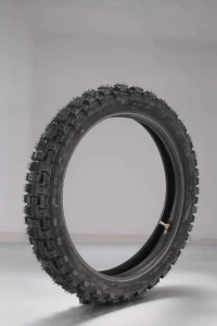 Opona tylna typu fatty SS 3.0 / SR