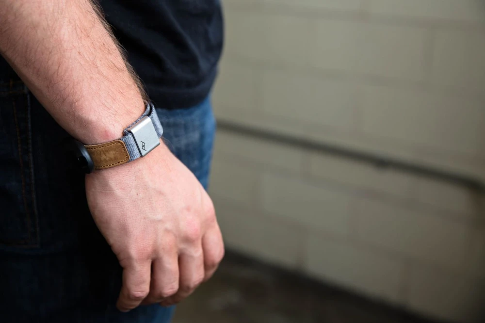 Peak Design Cuff V3 – pasek na nadgarstek do aparatu, czarny – Najlepszy pasek do street i podróży